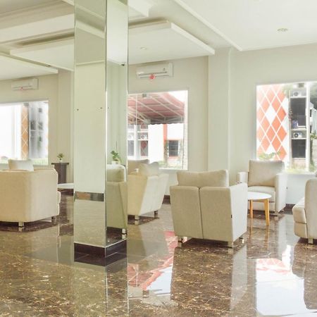Reddoorz Plus Near Jatinangor Town Square 2 Luaran gambar